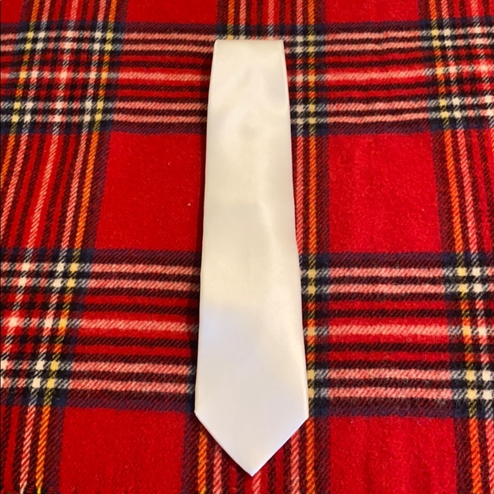 Formal tuxedo silk tie